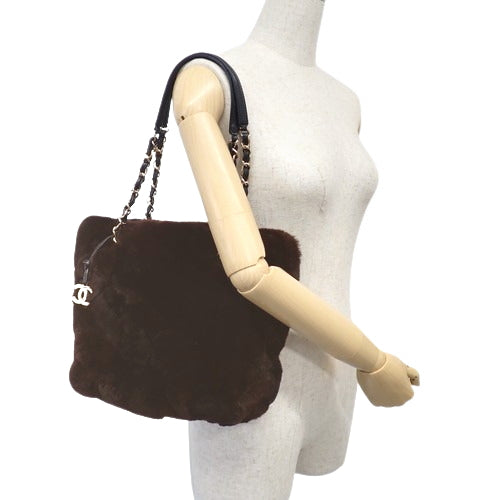 Lapin shoulder tote bag with Coco mark and rabbit fur