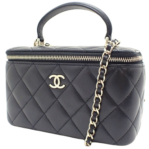 Matelasse Coco Mark Vanity Chain Shoulder Pouch in Lambskin, AP2199