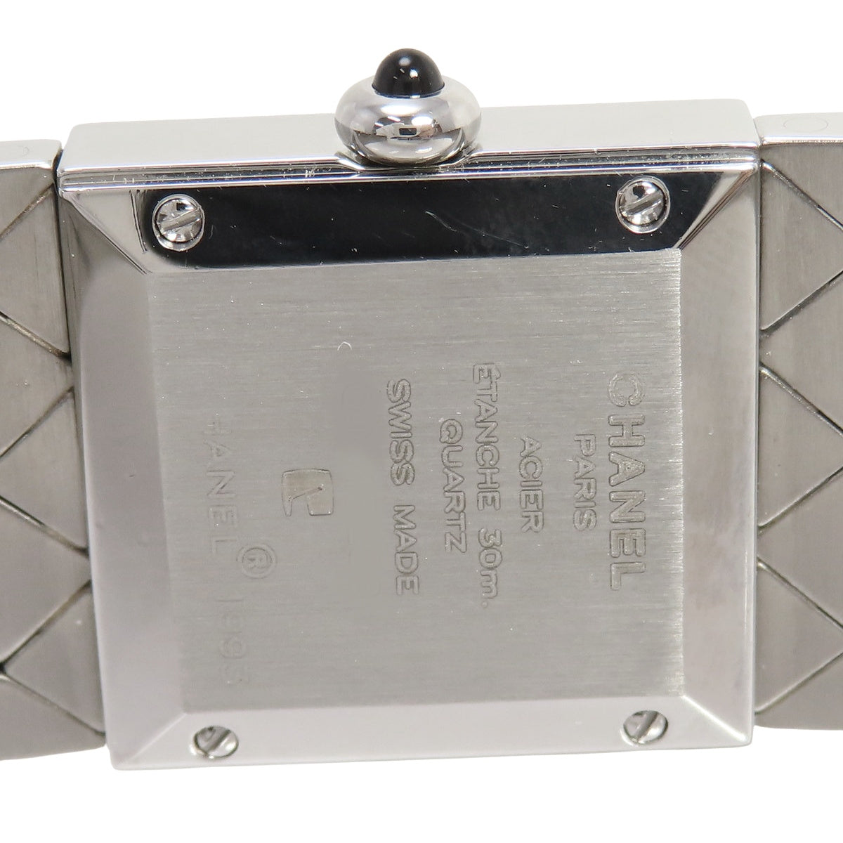 绗缝不锈钢石英女士