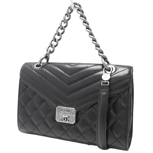 Matelasse Coco Mark Chain Handbag in Black Leather, 2-Way Shoulder/Crossbody Bag with V-Stitching