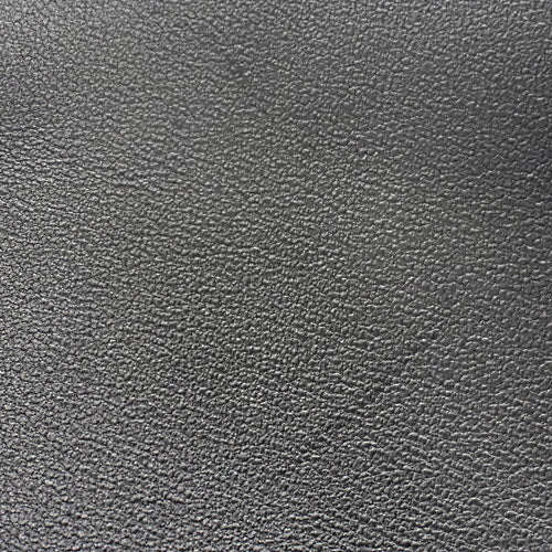 Constance Compact Slim, Epsom calfskin, palladium hardware, black, silver hardware, W stamp.