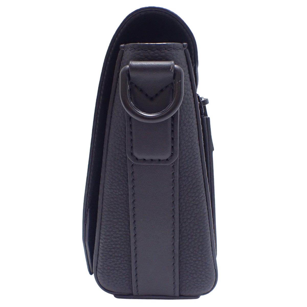 Aerogram Takeoff Messenger Bag in Grained Leather Noir M57080