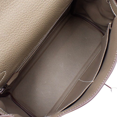 Kelly 28（内缝线）Togo，钯金配件，Etoupe/Etoupe，Z 字印