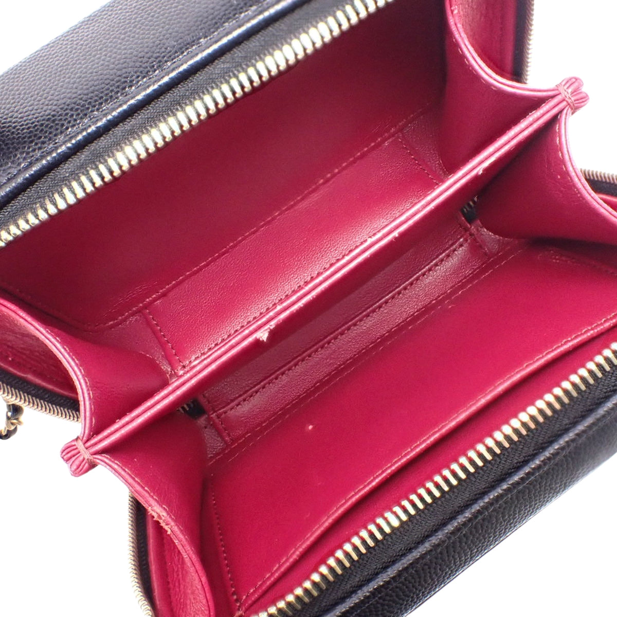 Matelasse CC Filigree Vanity Bag in Caviar Leather, Black and Bordeaux A93343