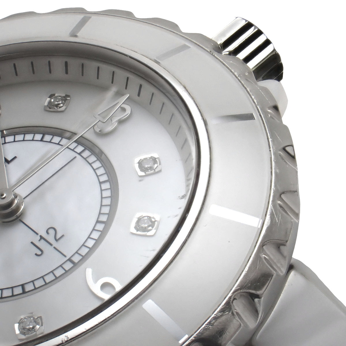 H2422 J12 33MM CE 石英 白色 8PD