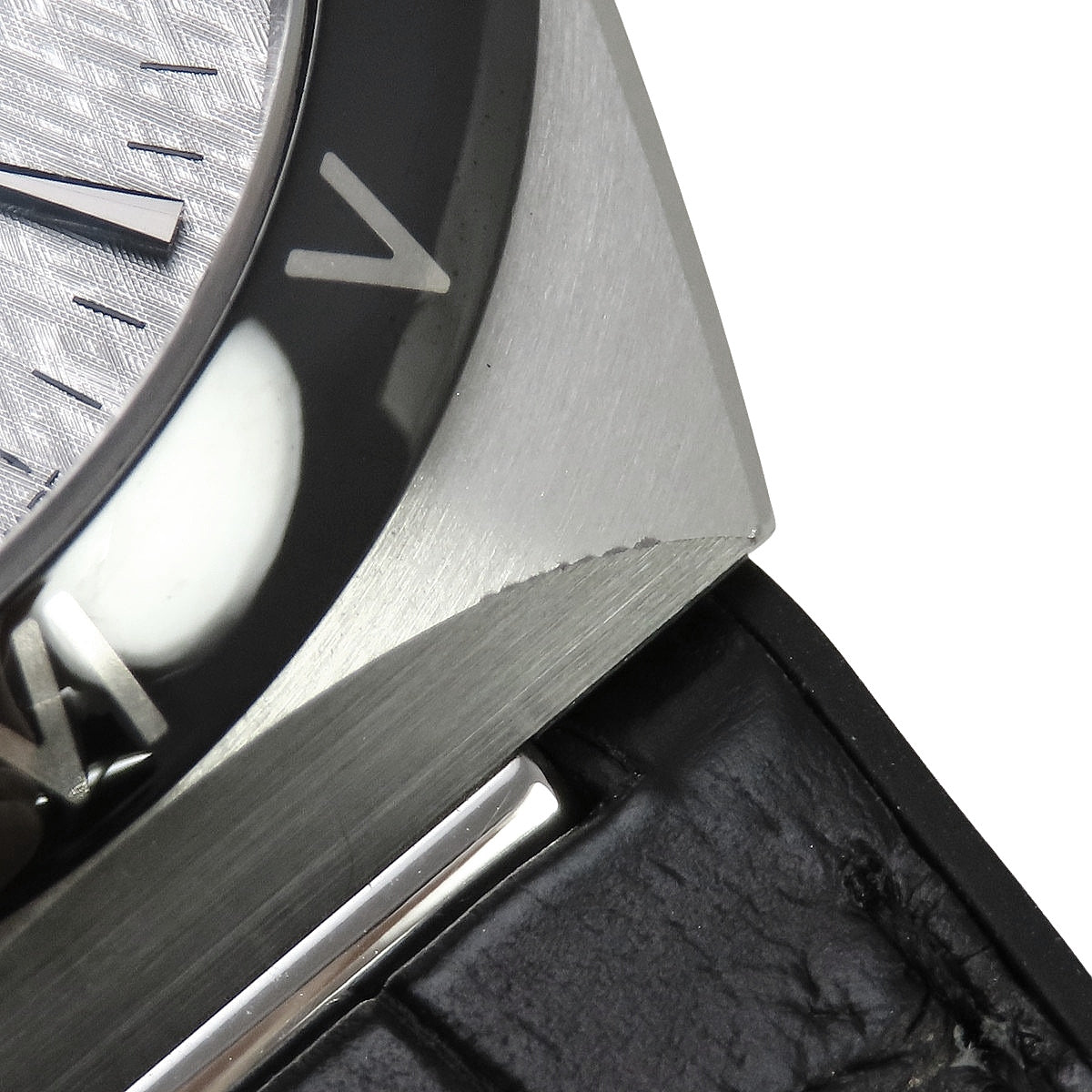 [2023 保修] 131.33.41.21.06.001 Constellation 41 不锈钢/鳄鱼皮 自动 灰色