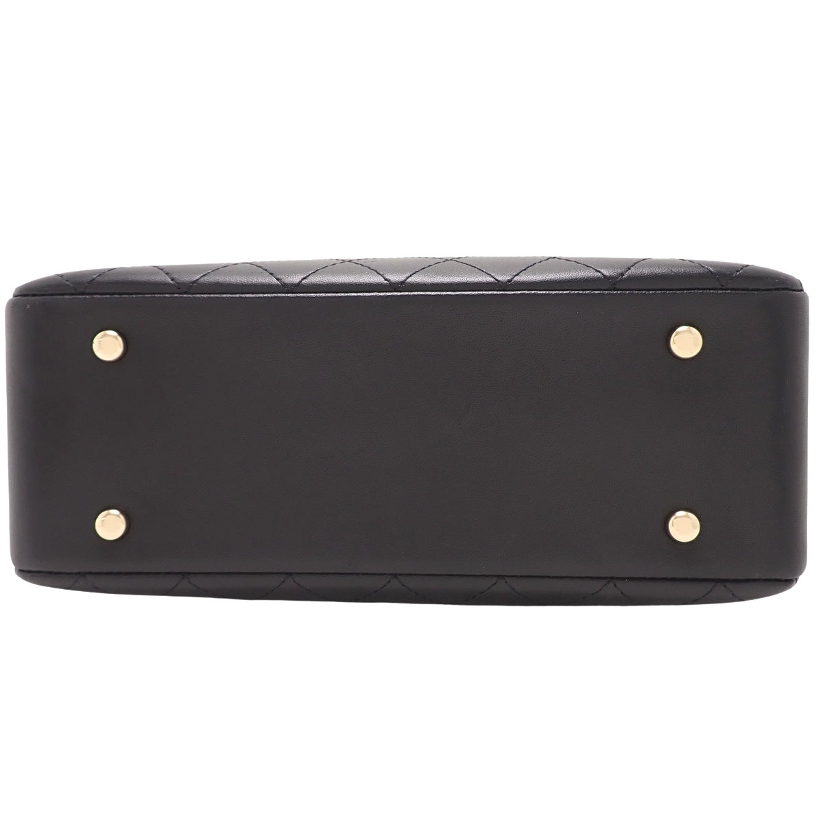 Matelassé wood handle bag in black calfskin