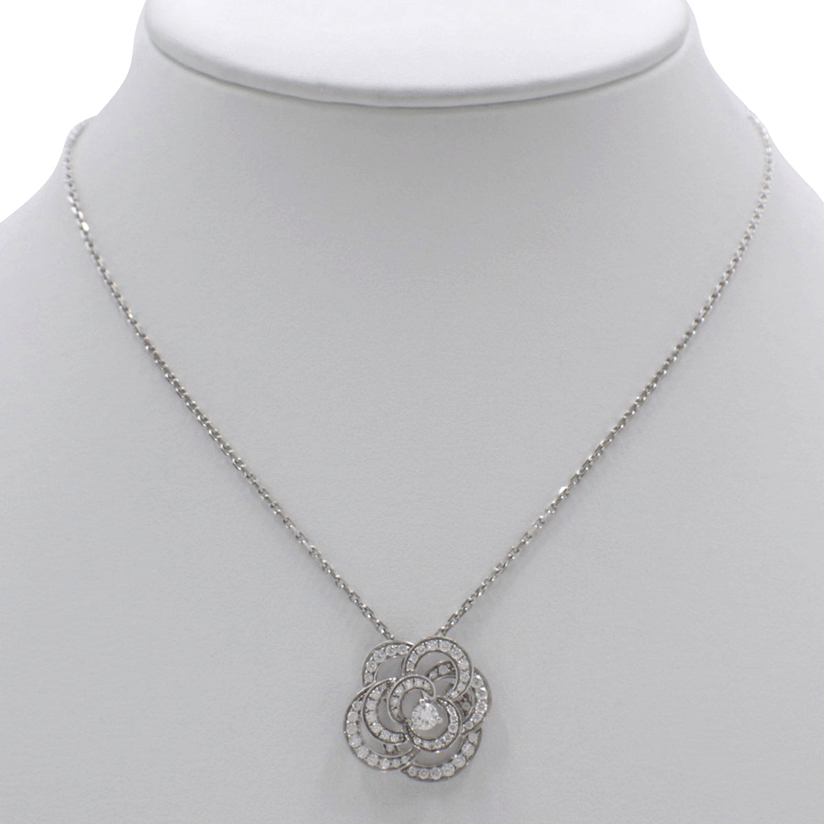 山茶花系列项链，中号款，钻石，18K 白金，白金