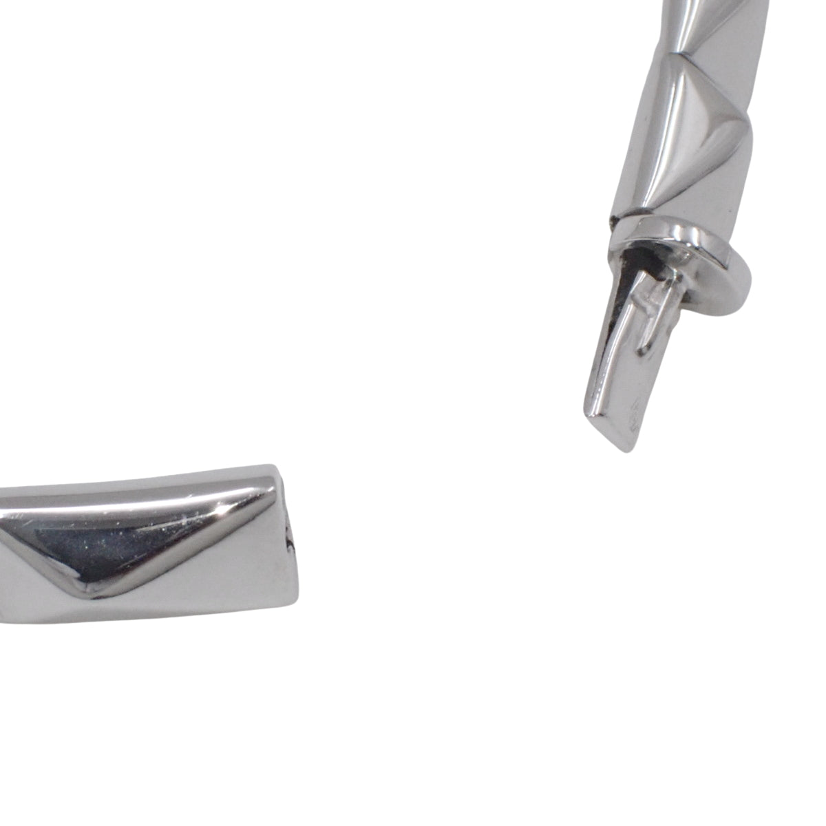 钻石项链 D2.09 K18 白金 WG 耳钉图案