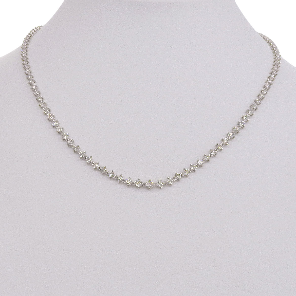 Diamond Necklace, 5.00 carats, Platinum (Pt)
