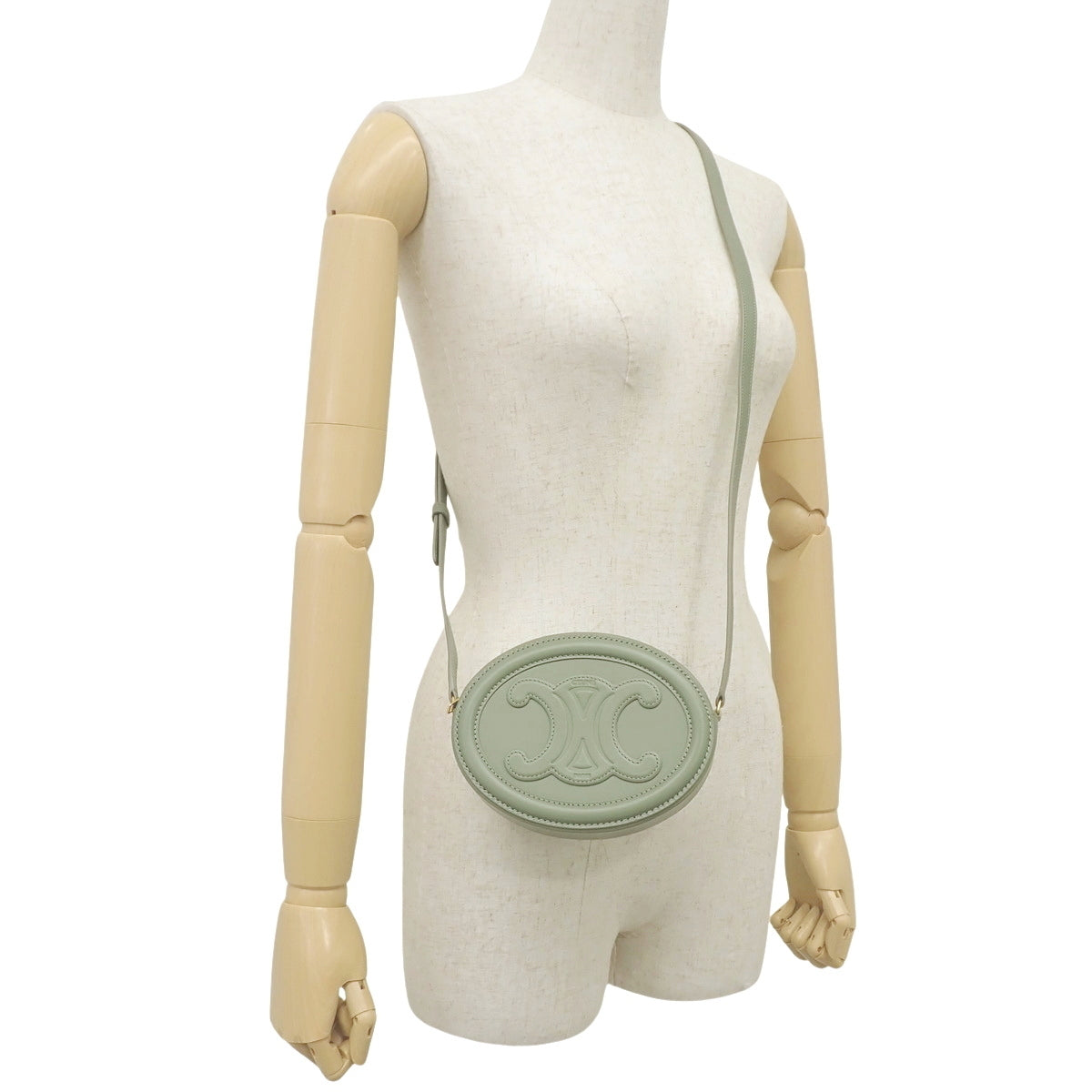 Oval Purse Cuir Triomphe Crossbody Bag in Calfskin 10I703DPQ