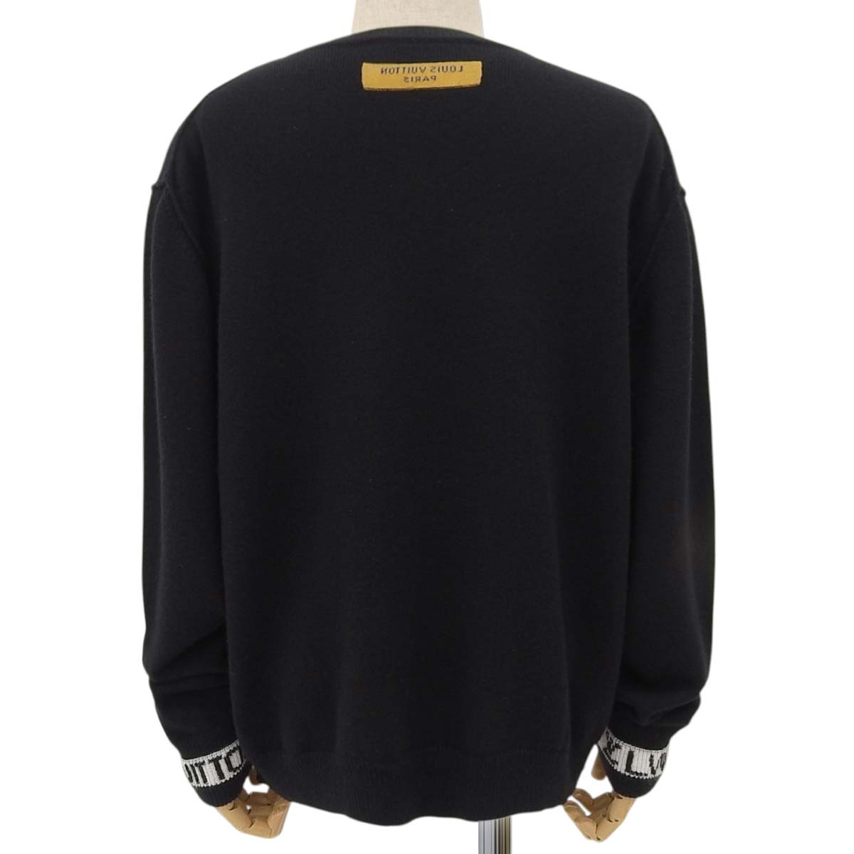 Arm Logo Knit 2023 L RM231Q Tops Apparel