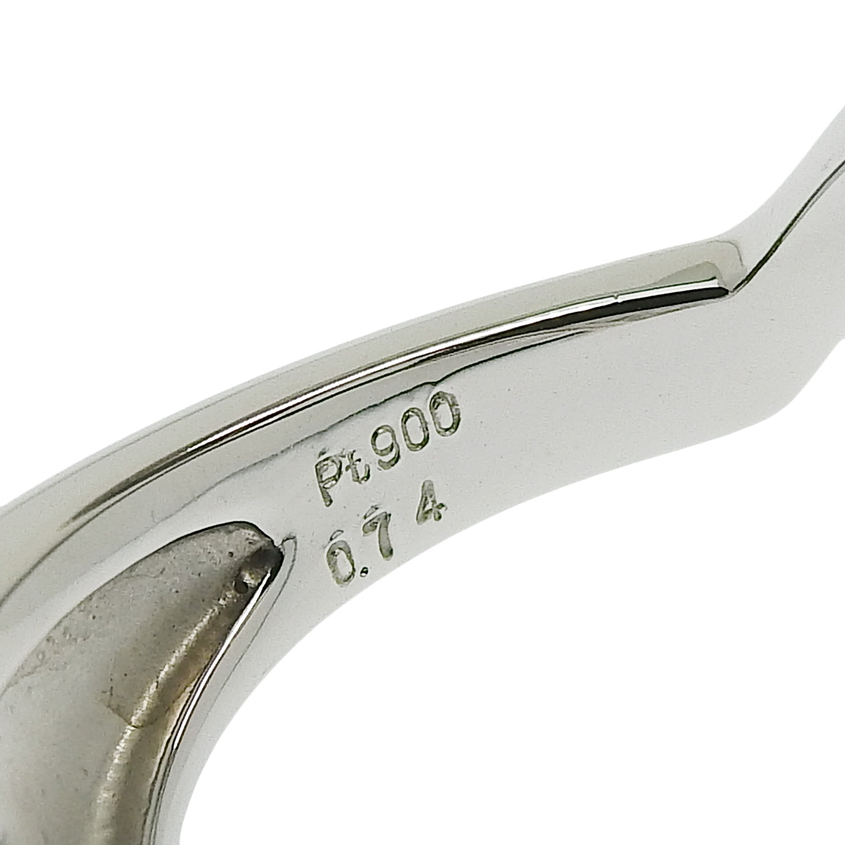 3列ダイヤモンド デザインリング D0.74 プラチナ Pt900