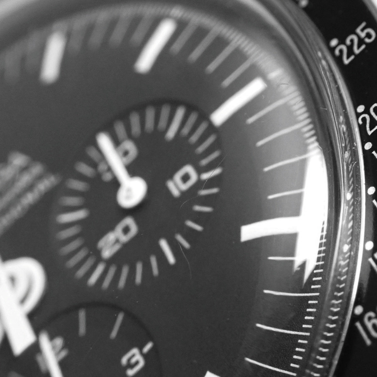 3572.50.00 Speedmaster SS Hand-Wound Black