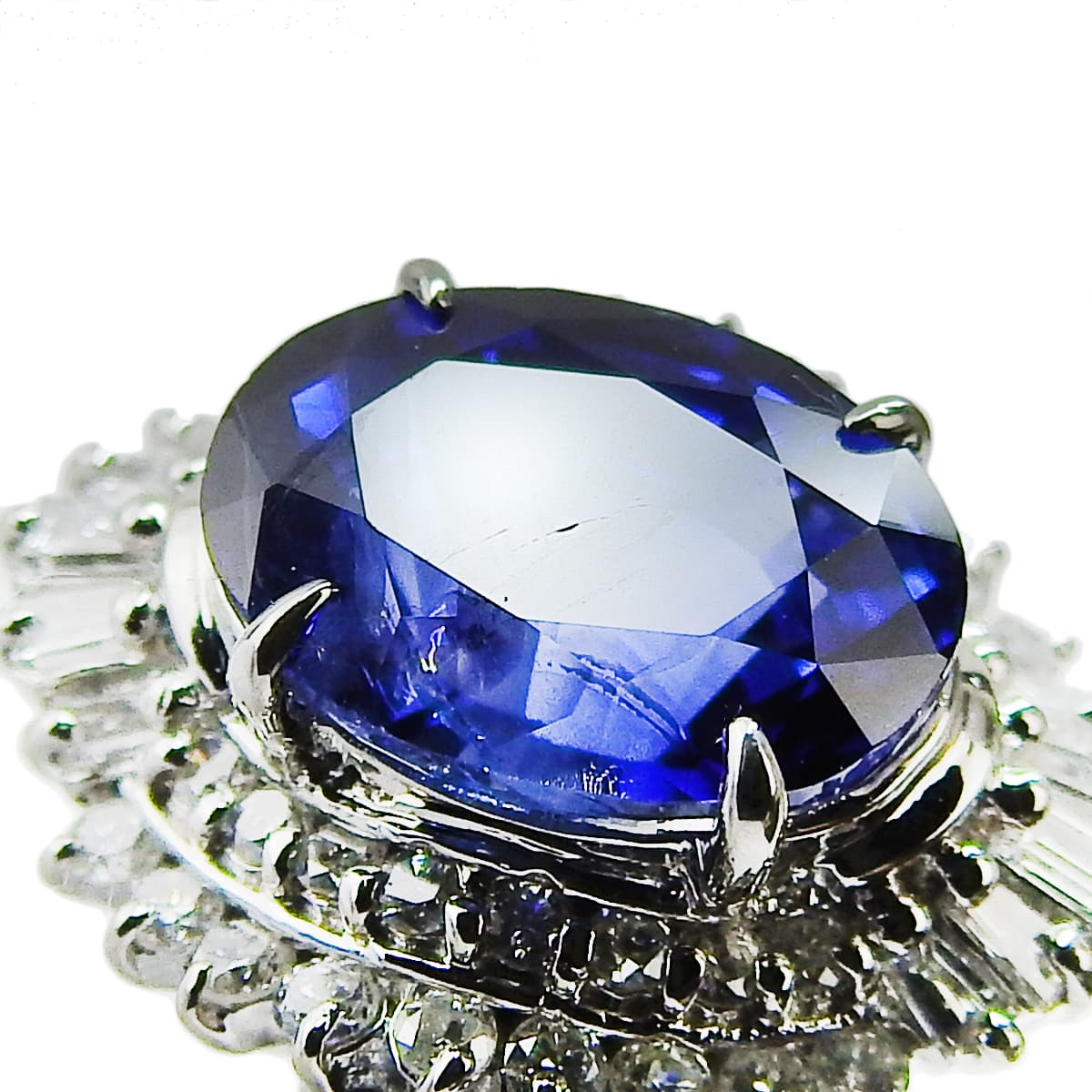 Sapphire and Diamond Ring, S3.22/D0.45, Platinum Pt900
