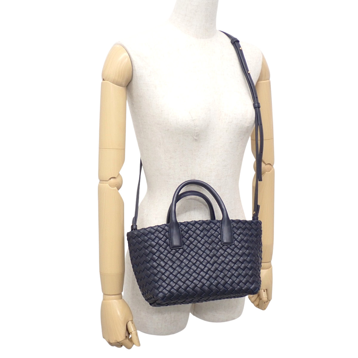 Intrecciato 2-way mini bag in navy calfskin