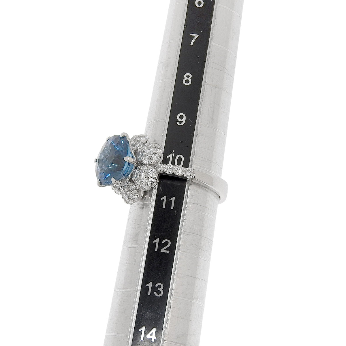Blue Topaz and Diamond Ring, White Gold (18K WG)