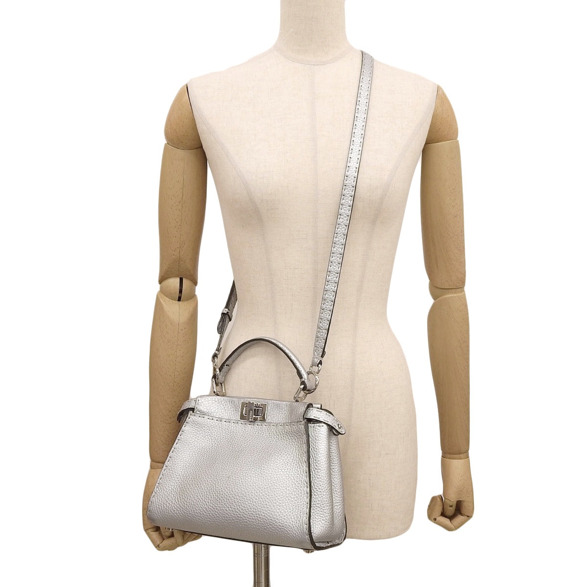 Selleria セレリア PEEKABOO MINI ピーカブー ミニ レザー シルバー