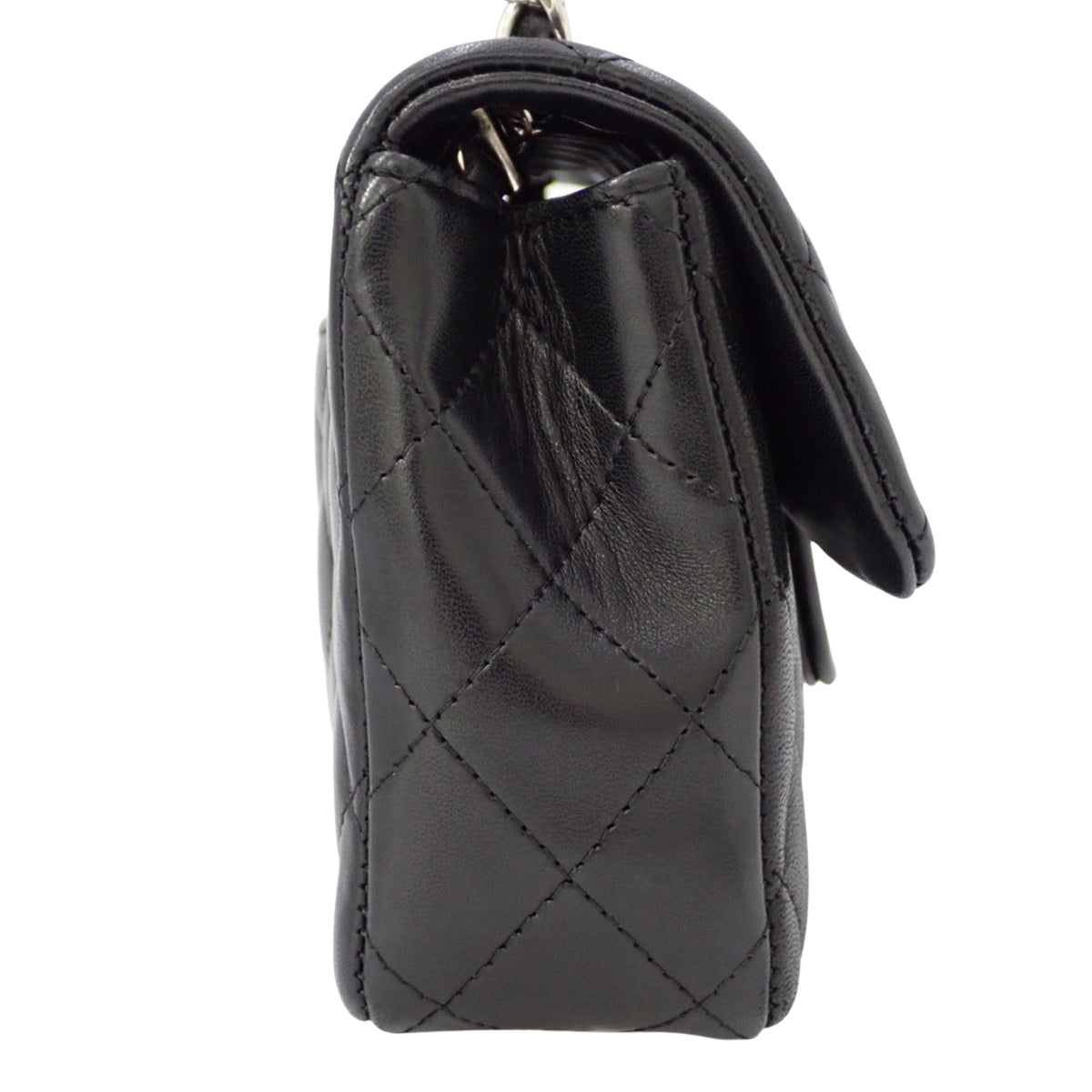 绗缝东西向羊皮黑色