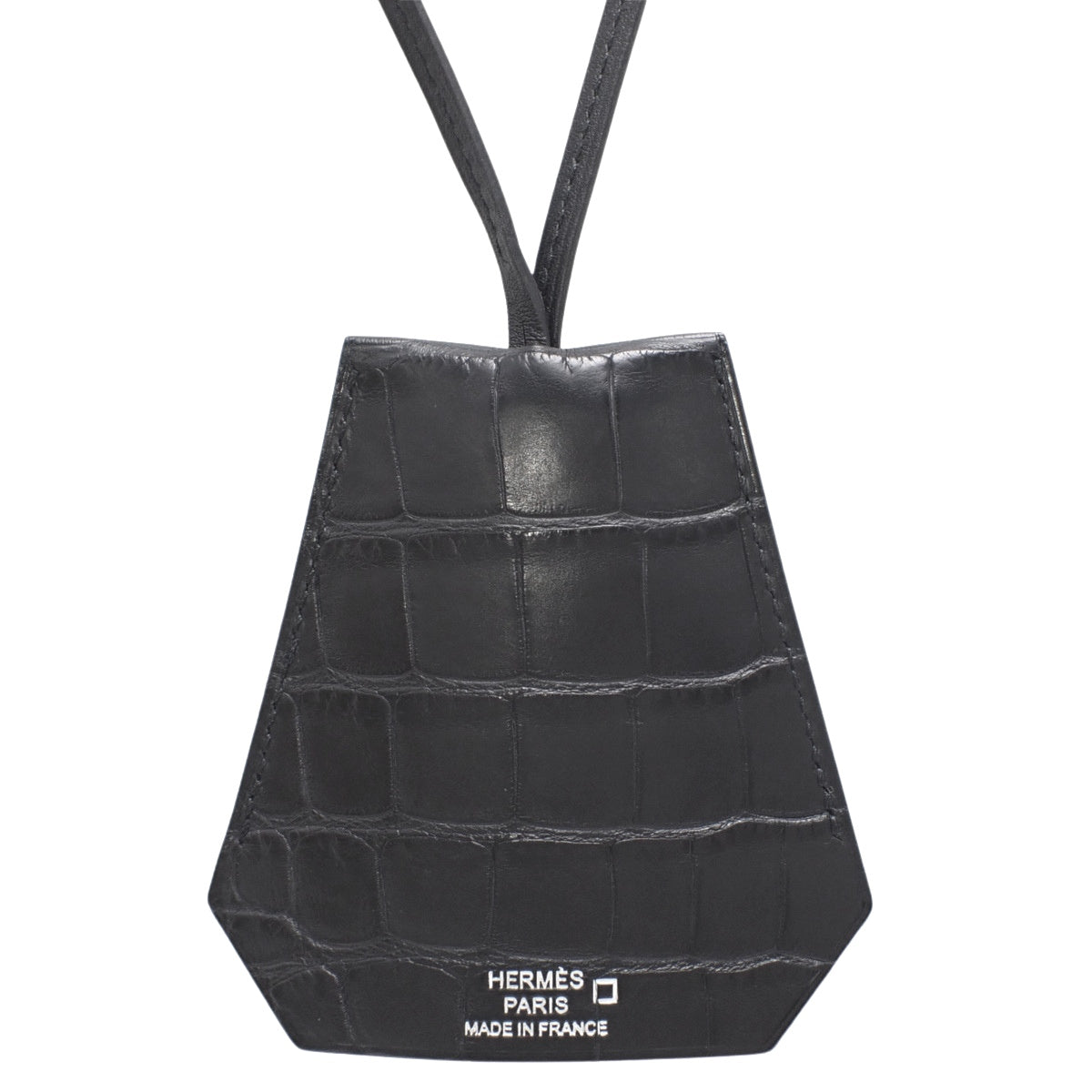 钩编鳄鱼皮哑光皮革钥匙圈，黑色银色五金配件，W 刻字