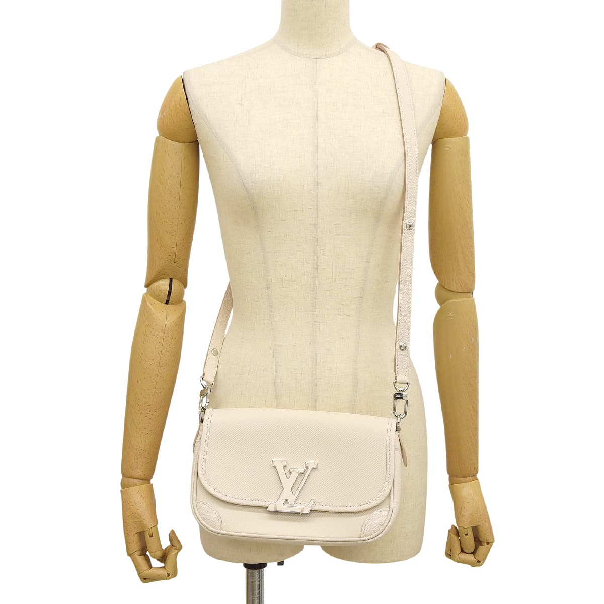 Epi Buschi Epi 皮革石英表 M59457