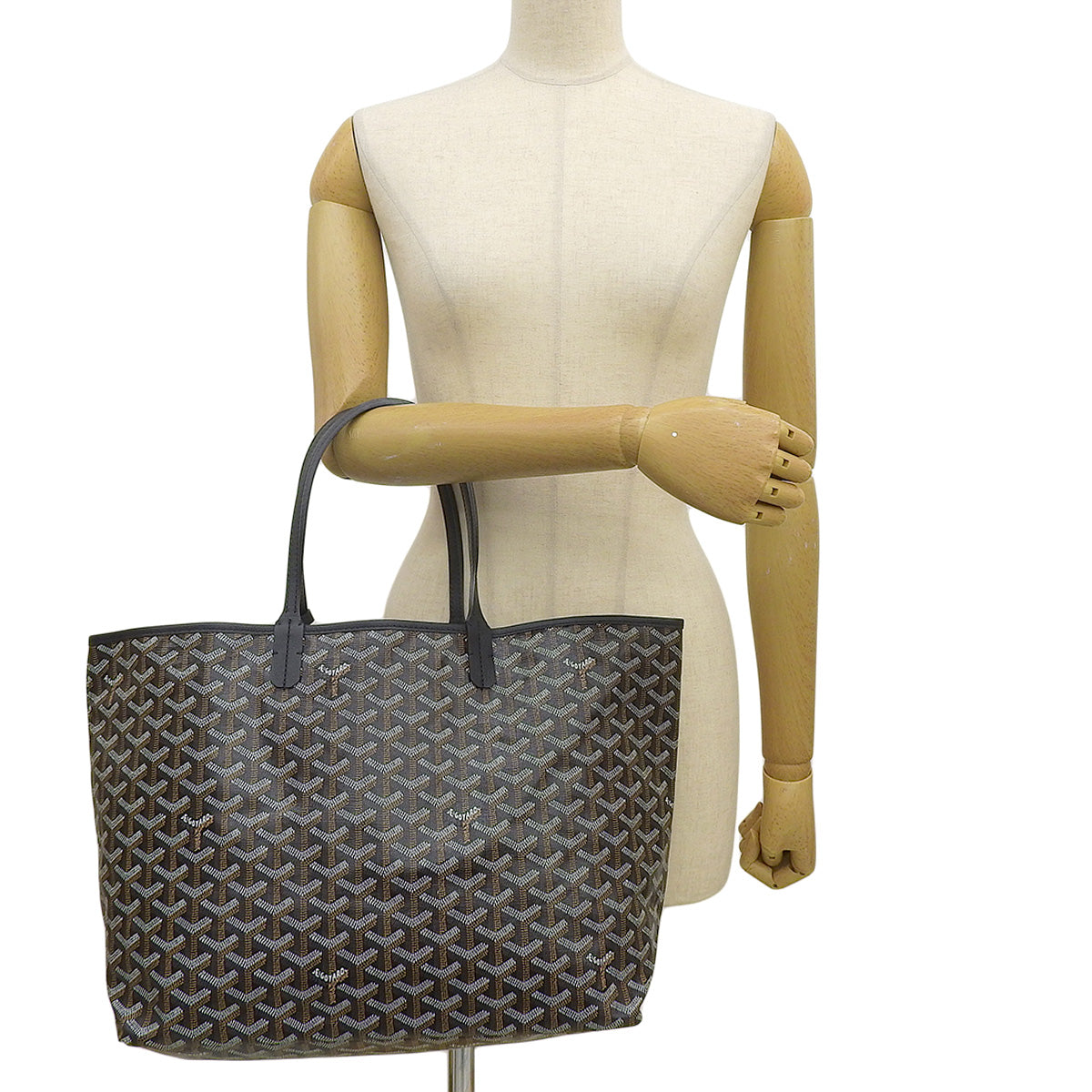 Saint Louis PM, PVC coated canvas, Goyardin canvas, black, herringbone pattern.