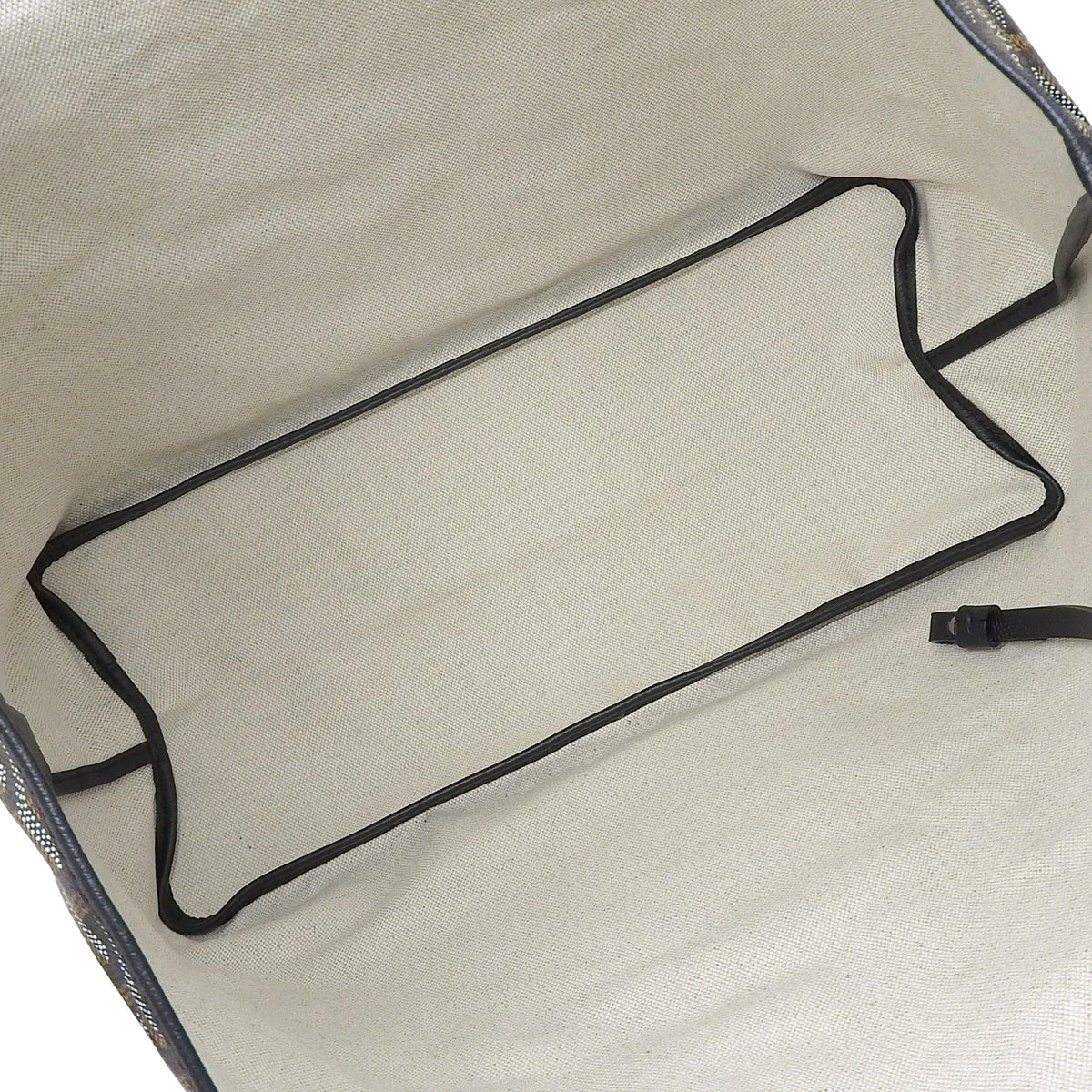 Saint Louis PM, PVC coated canvas, Goyardin canvas, black, herringbone pattern.