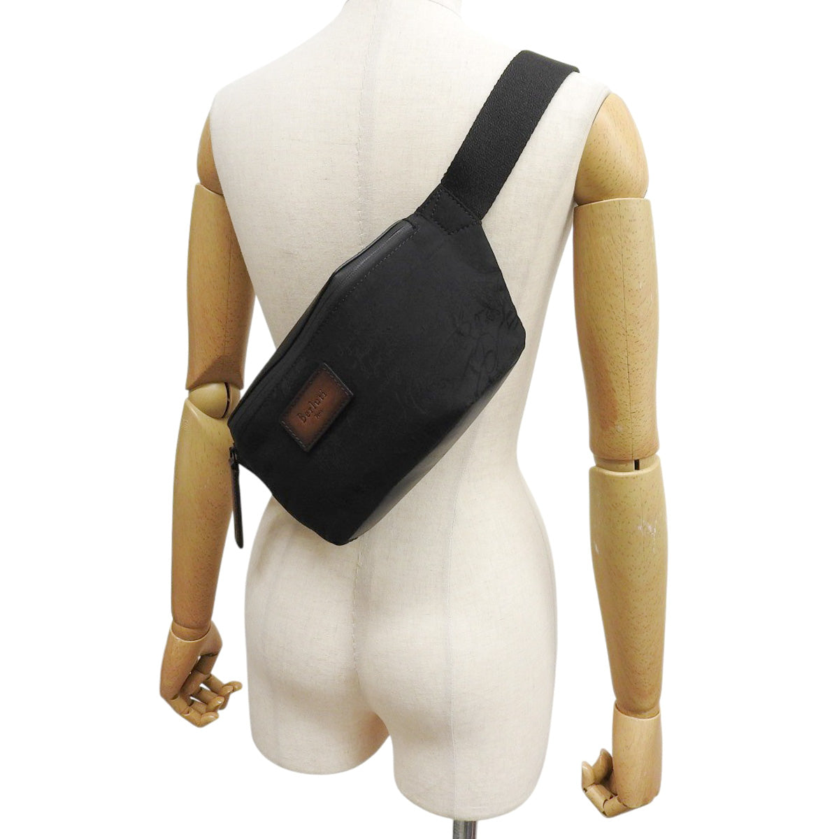 Calligraphy Body Bag Nylon Leather Black