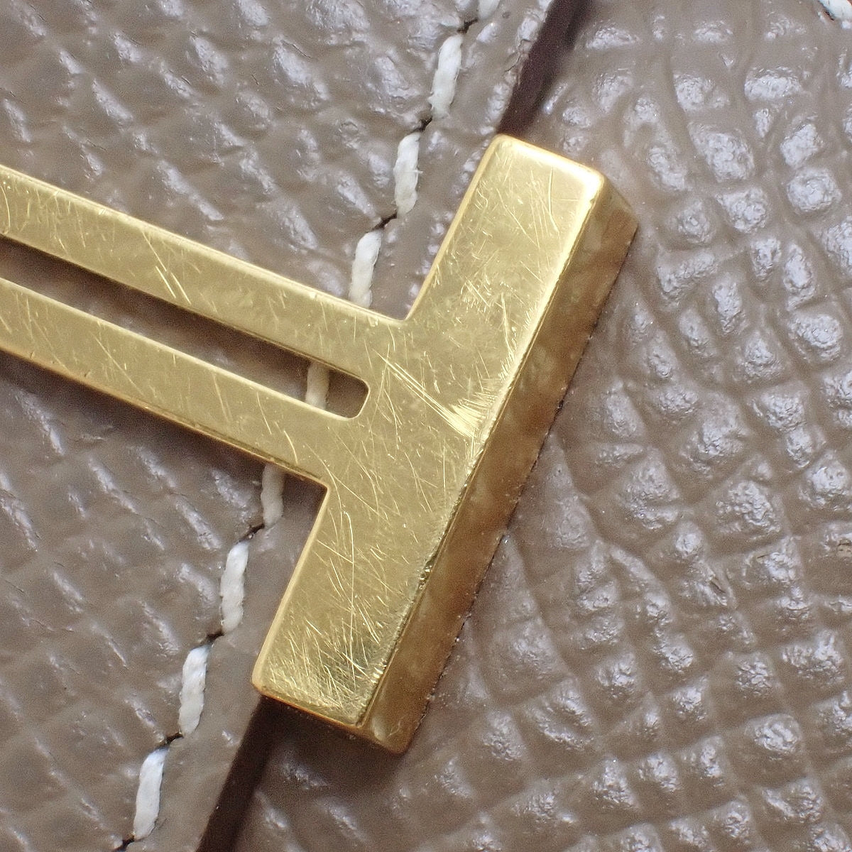 Be'an Compact, Epsom leather, taupe/taupe, gold hardware, Z stamp.
