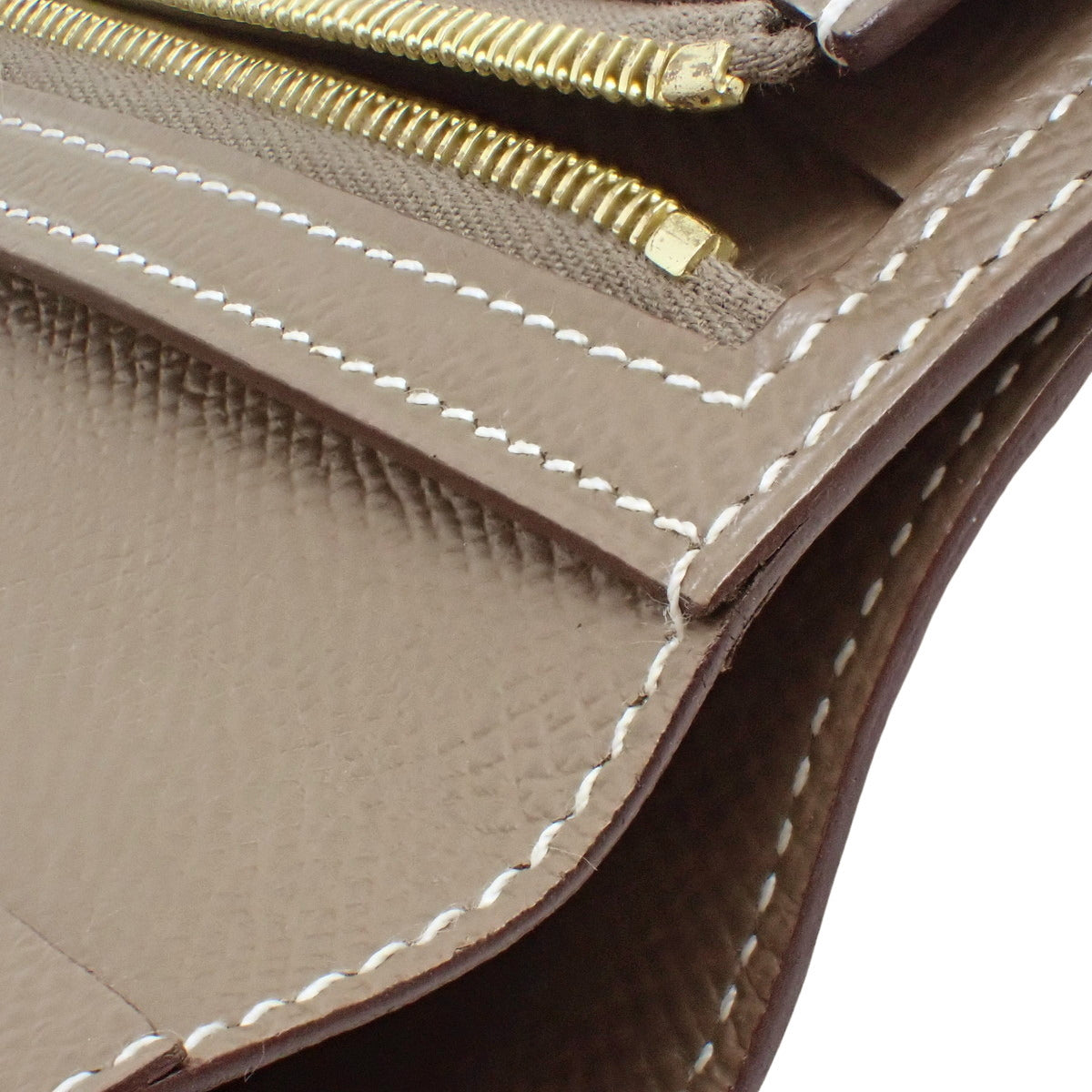 Be'an Compact, Epsom leather, taupe/taupe, gold hardware, Z stamp.