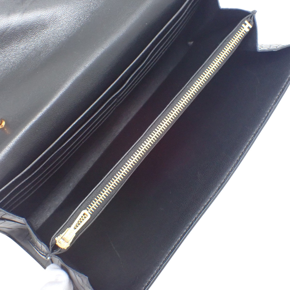 Constance Long To-Go 鳄鱼纹哑光黑金五金 Y 字印章