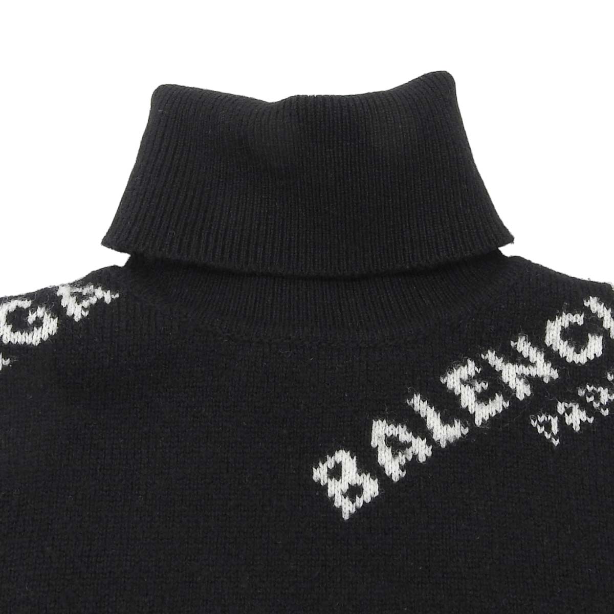 2017款Logo高领针织衫，34码