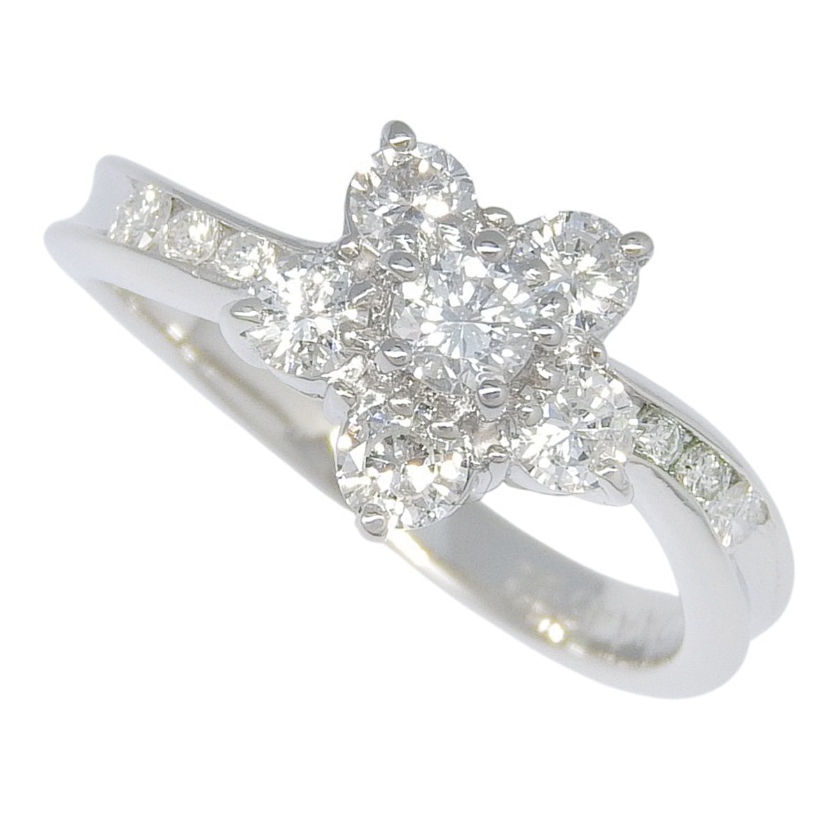Diamond Flower Ring Platinum Pt900
