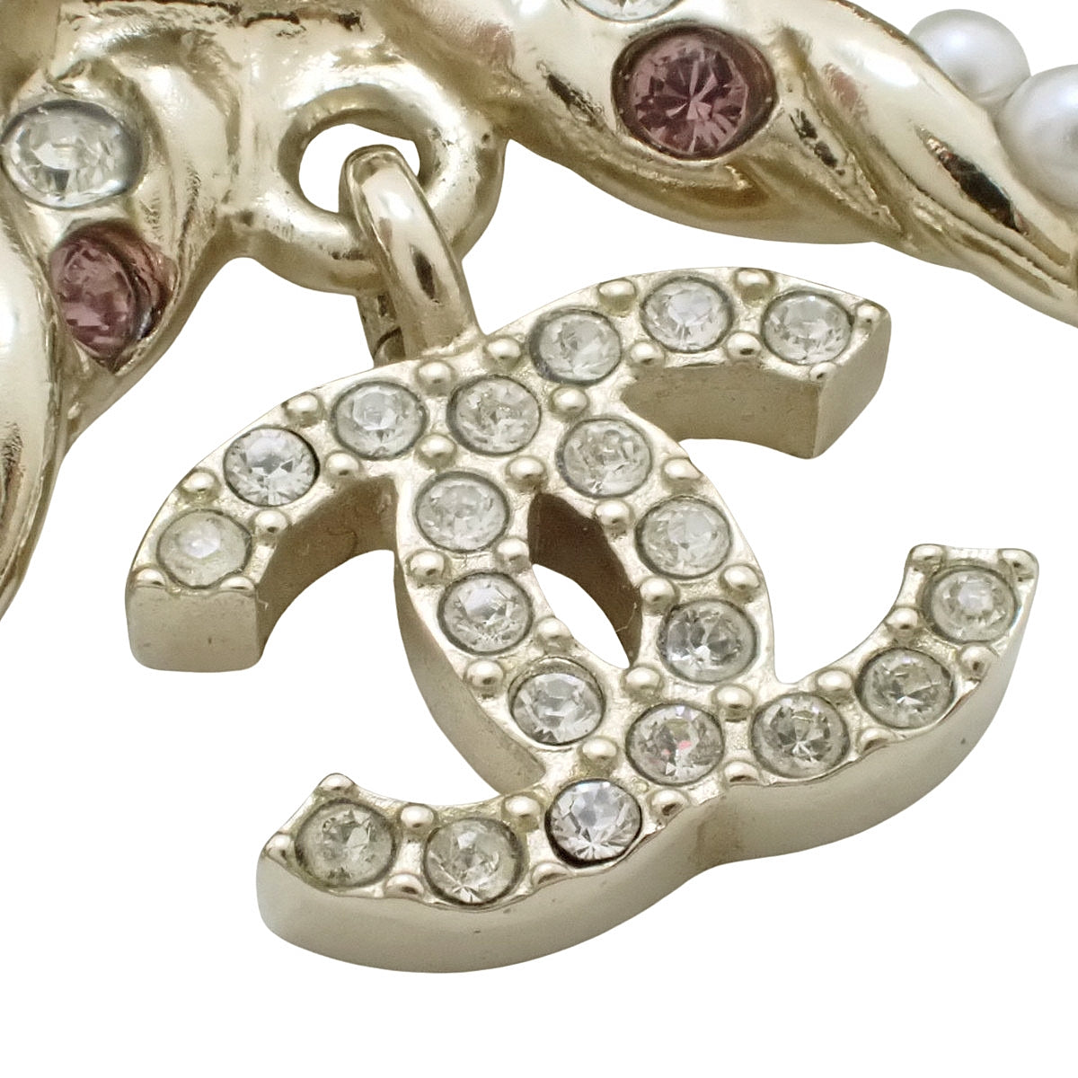 Coco Mark 金属丝带珍珠项链（镀金），镶嵌水钻和人造珍珠