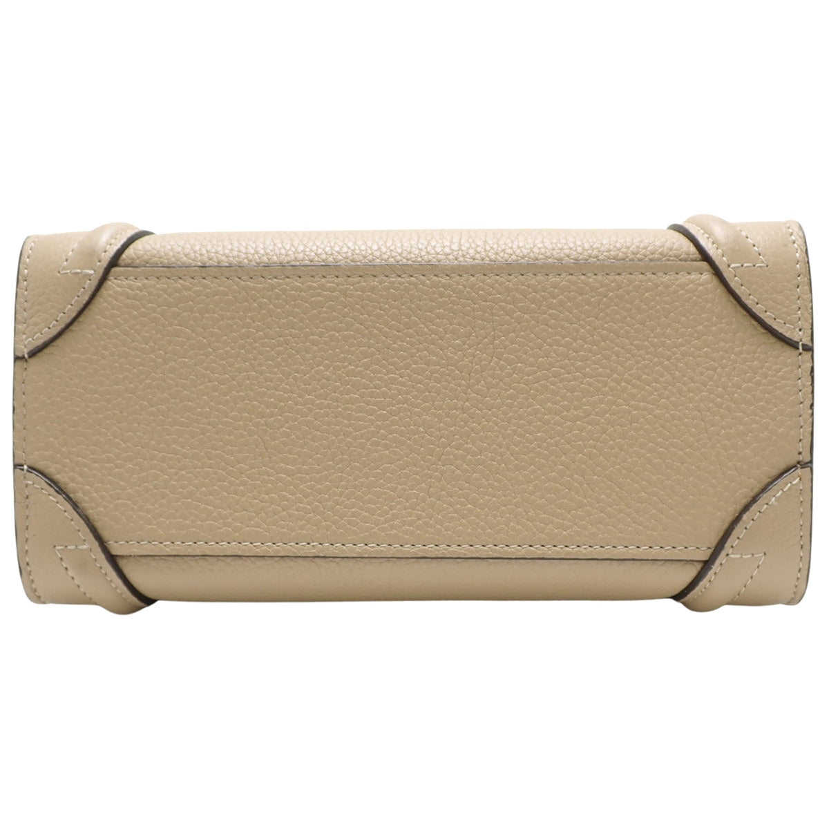 Luggage Nano Shopper 行李箱，采用沙丘色小牛皮制成