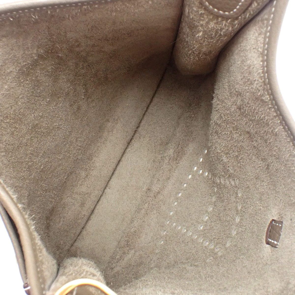 Evelyne 3PM, Triヨン Clemence, Etoupe/Etoupe, Gold Hardware, Z stamp.