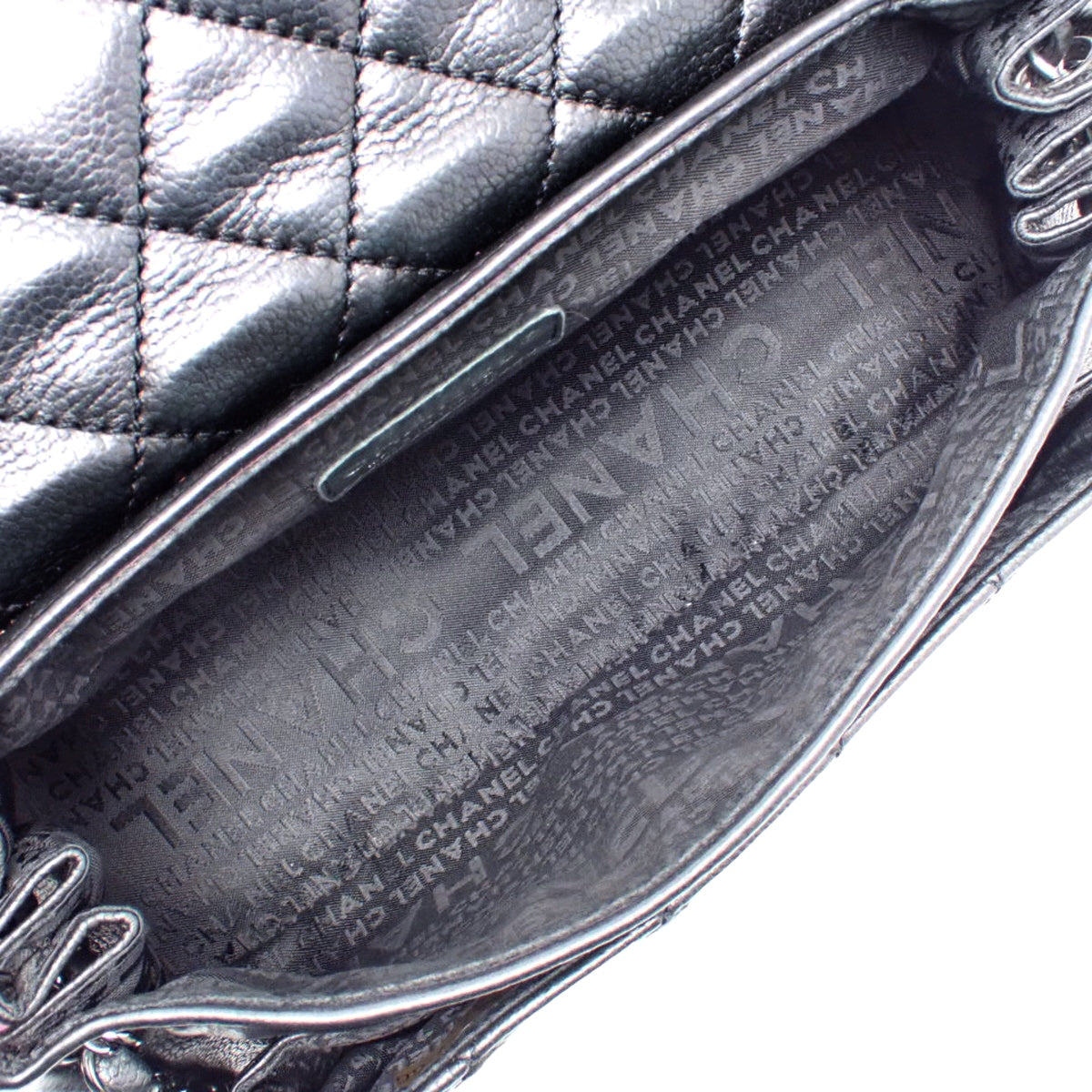 2.55/マトラッセ チェーンショルダーバッグ キャビアスキン ブラック A29901