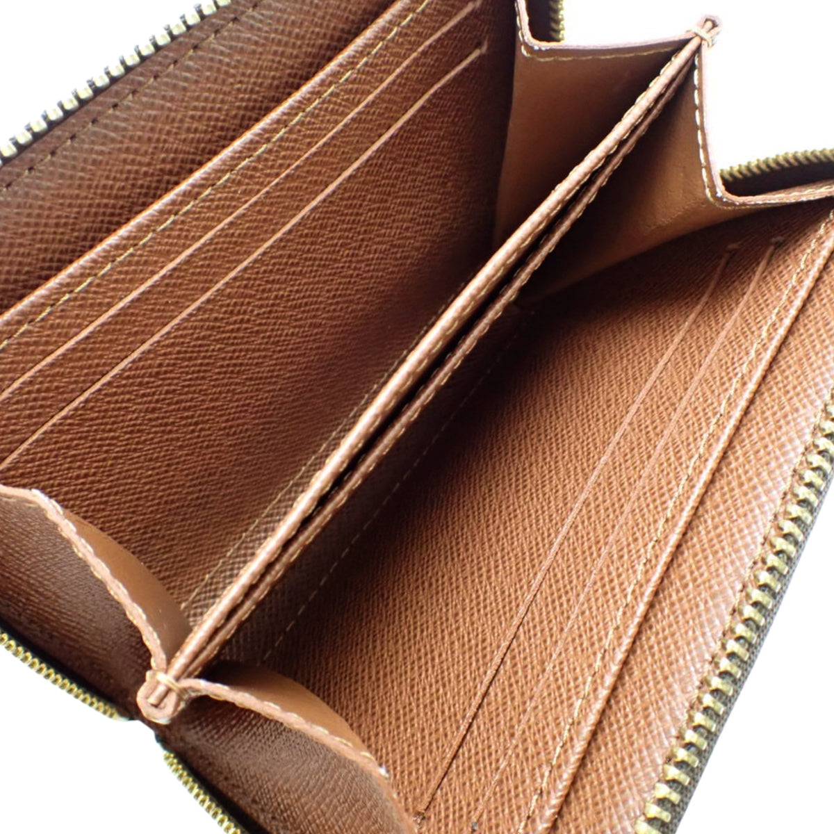 Zippy Coin Purse Monogram Canvas Brown M60067