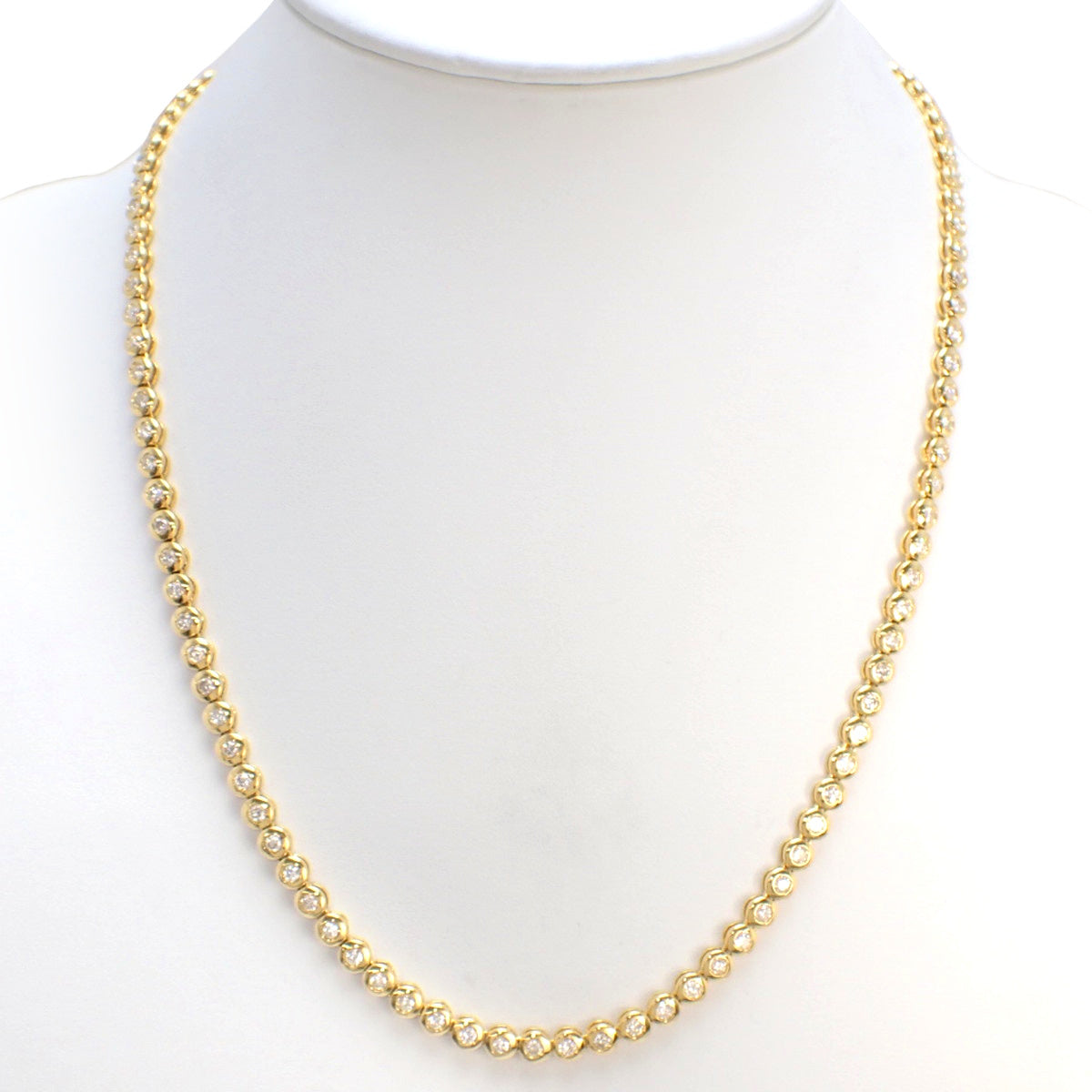 Diamond tennis necklace D4.13,0.82 in 18K yellow gold