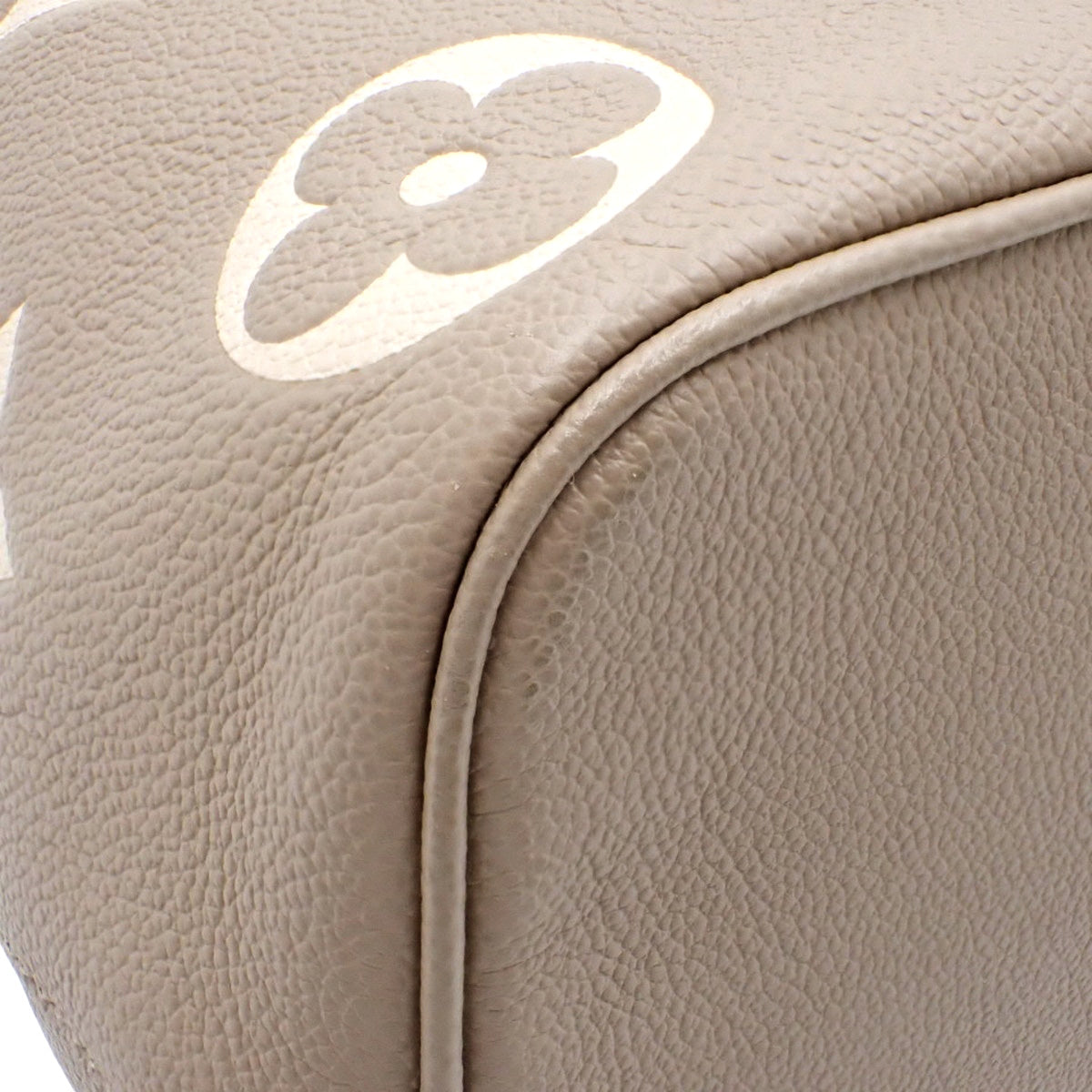 Monogram Empreinte NeoNoe MM Tourterelle Creme M45555