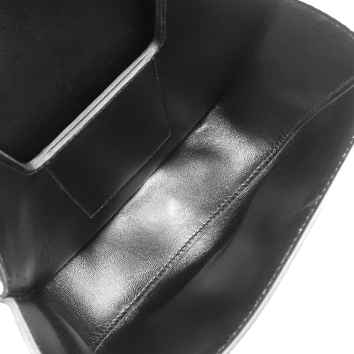 Della Cavalleria Mini Epsom 皮革，黑色，金色五金，B 印记