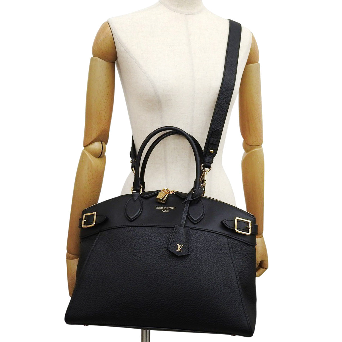 Vendome 小牛皮 Taurillon 皮革黑色 M22914