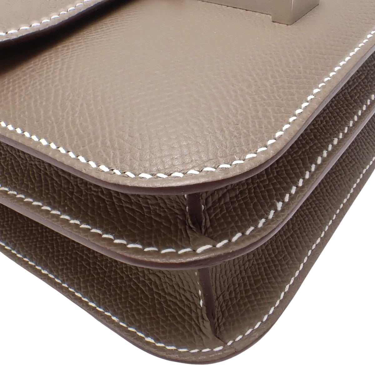 【新品】コンスタンス3 ミニ ミロワール K刻印 ヴォーエプソン エトゥープ シルバー金具