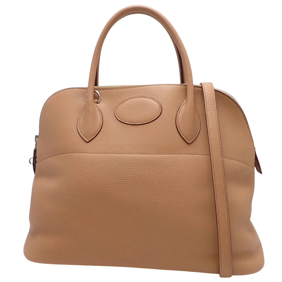 Bolide 35，采用 Taurillon Clemence 皮革，搭配钯金配件、Tabac 驼色皮革和银色配件。□L 印记。