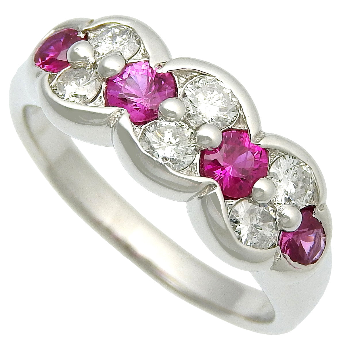 Ruby and diamond ring, R0.65/D0.52, platinum Pt900, 9.0g