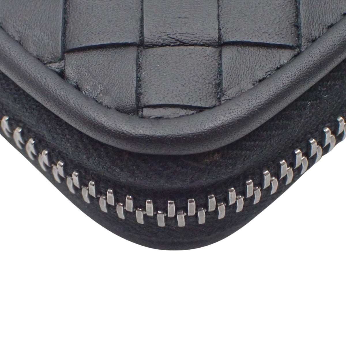 イントレチャート ラウンドファスナー コインパース カーフ ブラック