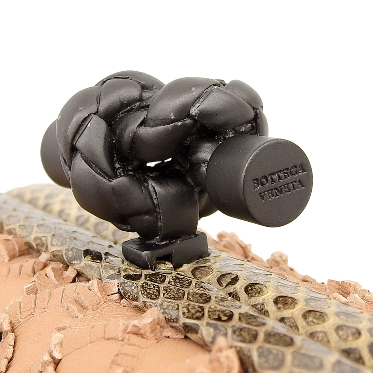 ノット クラッチ レザー パイソン ピンクベージュ