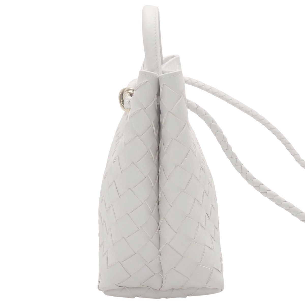 イントレチャート アンディアーモ レザー ホワイト 766014