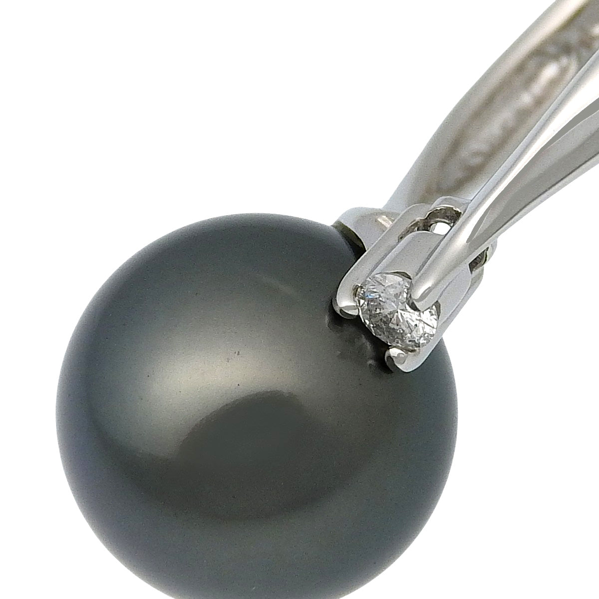 Black Pearl and Diamond Ring BLP/D0.15 Platinum Pt900 6.8g