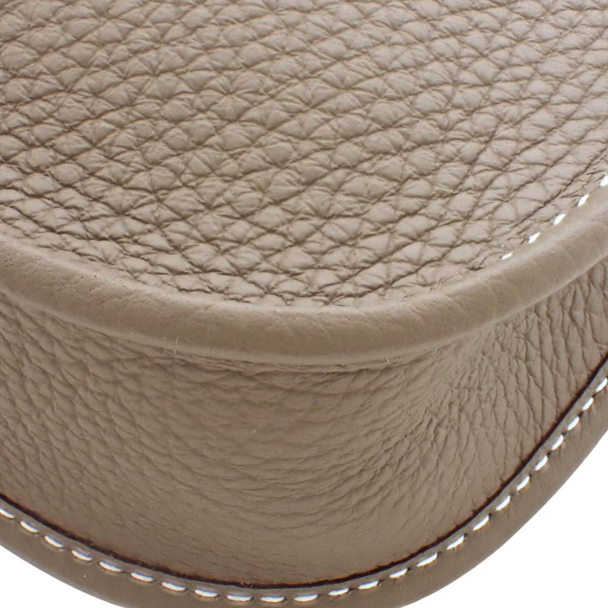 【新品】Evelyn Amazon TPM K 印花，Taurillon Clemence Etoupe/Etoupe，靛蓝，金色五金